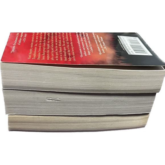 Suzanne Brockmann Lot of 3 Romance Suspense Novel - Picture 13 of 13